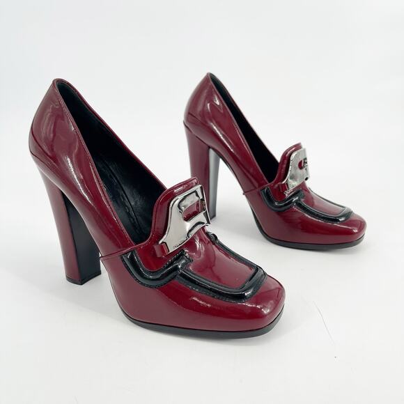 Prada Fall 2010 Burgundy Patent Leather Loafer Square Toe Block Heels IT 39.5 - Picture 1 of 16